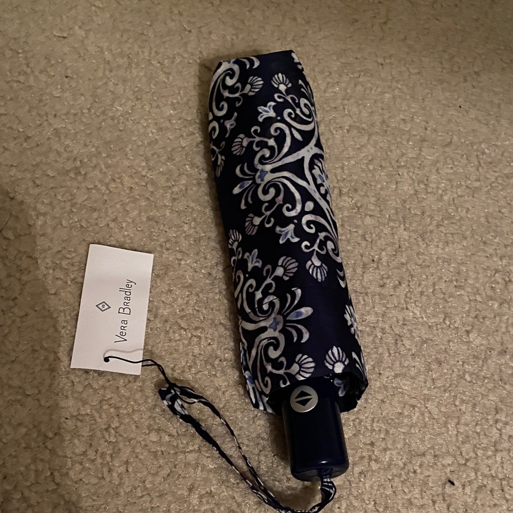 Vera Bradley Navy and White Floral Umbrella